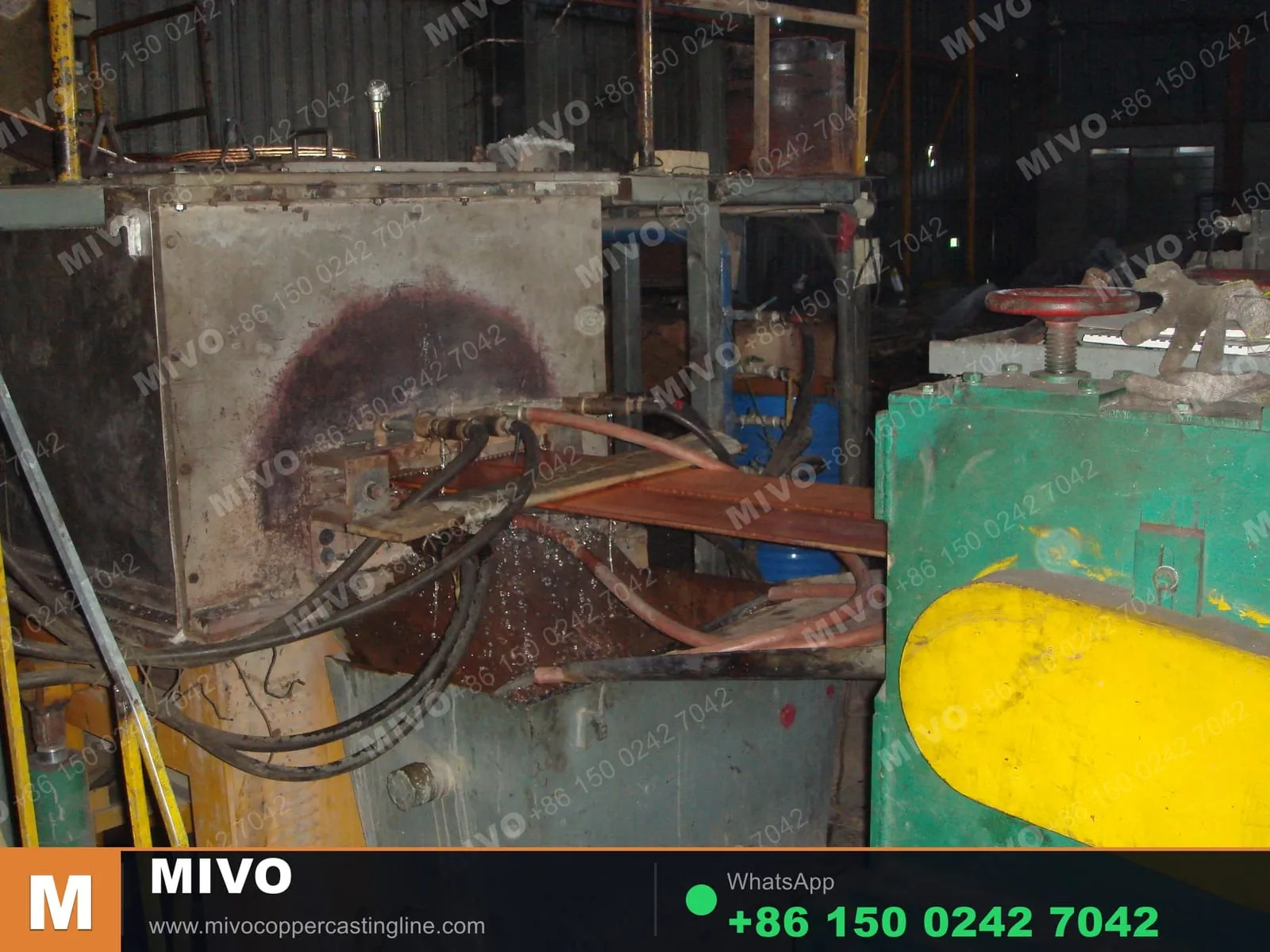 Horizontal casting furnace and mold system